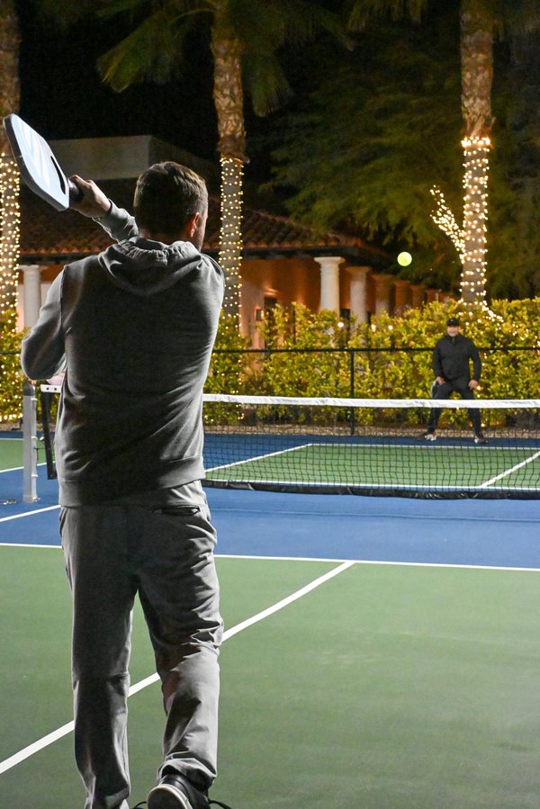Transformer un terrain de tennis en quatre terrains de pickleball